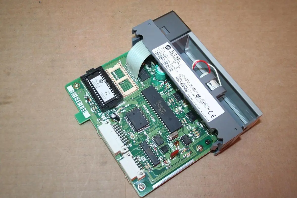 USED ALLEN BRADLEY 1747-L511 SER B
