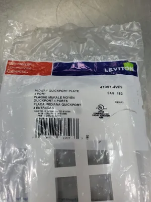 Leviton 41091-4WN White Midway Quickport 4-Port Wallplate. 5E-30