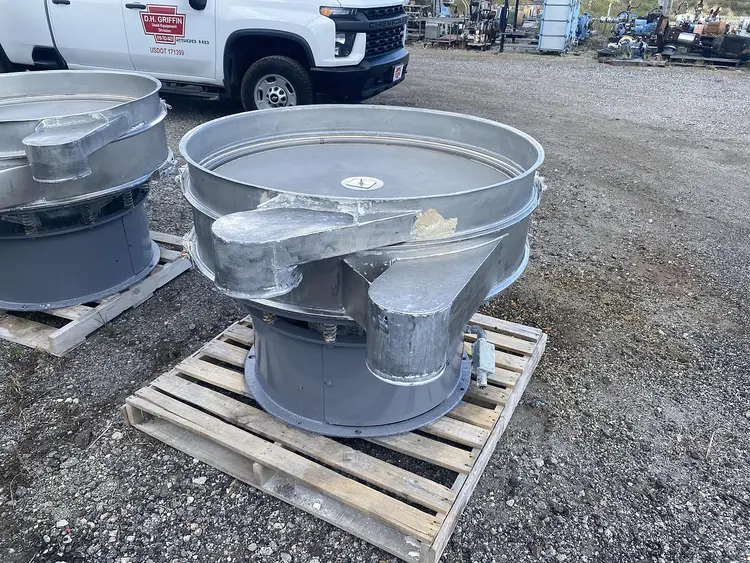 Used SWECO D-2D-8 Sweco Screens North Carolina US | DH Griffin Used Equipment #1383765
