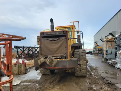 USED 2001 KOMATSU WD600-3