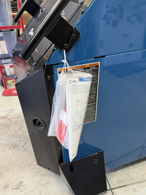 USED 1900 MILLER FILTAIR CAPTURE 5