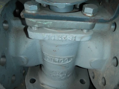 Durco 4" 300 Class, D4 Flanged 3 - Way Plug Valves