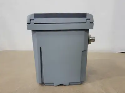 USED 2011 HACH SC200