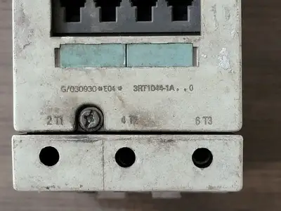 USED SIEMENS 3RT1044-1AK60