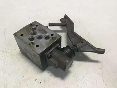 USED PARKER D3ML4B10X4384