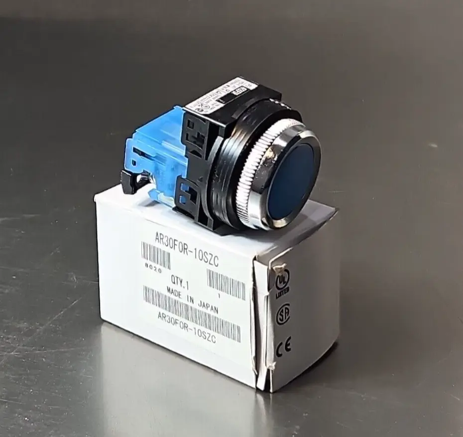 Fuji AR30FOR-10SZC Push button switch. Loc4D32