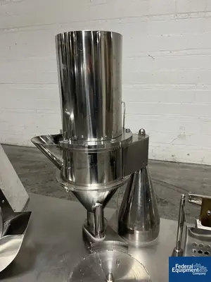 USED Qualicaps Qualicaps Capsule Filler Mdl 10