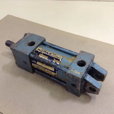 USED HIRATA XY CYLINDER