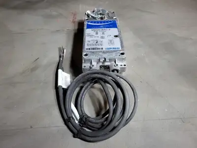 Used JOHNSON CONTROLS M9220-BAC-3 Electric Motor Driven Actuators British Columbia CA | Lenmark #255318