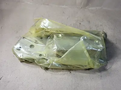 NEW KOMATSU 6735-62-2110