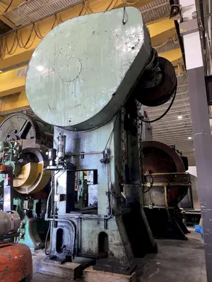 600 TON ERIE S1-600-42-48 STRAIGHT SIDE SSSC TRIM PRESS WITH 14" STROKE: STOCK 14809