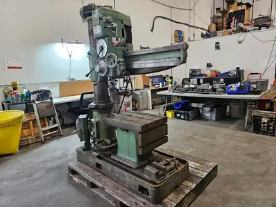 Used SUMMIT 3' X 8" Radial Drills British Columbia CA | Lenmark #1488848