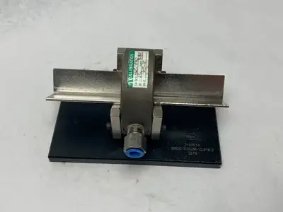 Used MAHR DIMENSIONAIR 2-JET AIR RING GAUGE W/ GUIDE CHUTES & BASE PLATE Air Gages Michigan US | Maverick Industrial Sales #1122812