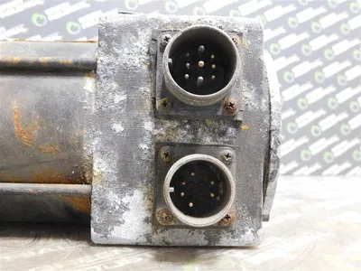 Allen Bradley 1326AB-A3E-11-A4 AC Servo Motor 1.2kW 3000RPM 48Nm/LB.IN. Used