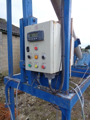 10 to 25 Kg Qualipack S/S Single Head Powder Filler Type QP-25 NW