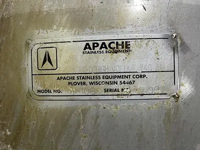 USED APACHE STAINLESS TANK