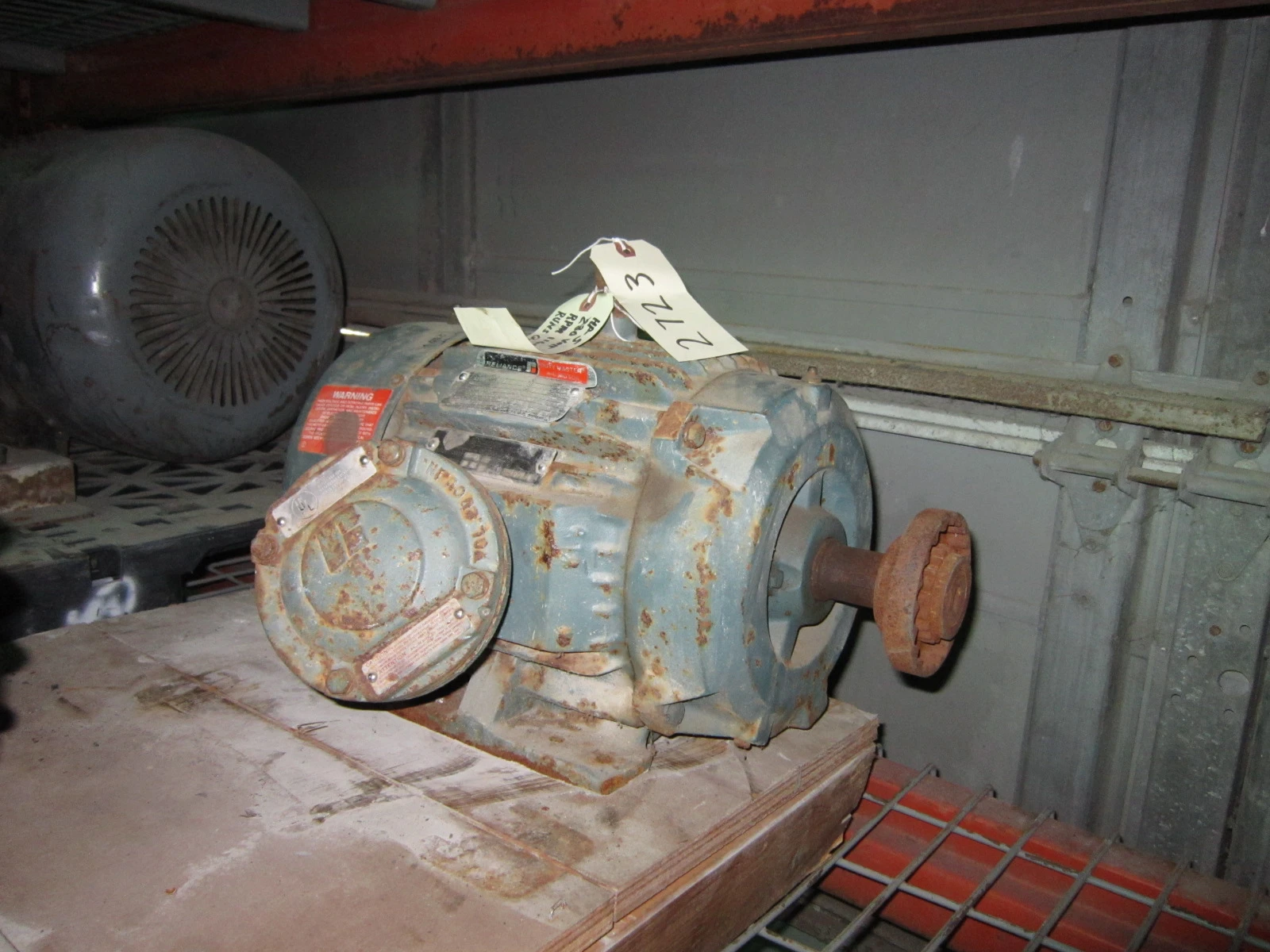 Reliance 5 HP, 1160 RPM, 208V, 7.2 Amps, 3 phase, 60 Hz, Cont. Duty, TEFC Motor