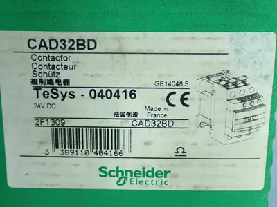 New | in-Stock SCHNEIDER ELECTRIC CAD32BD Relays & Switches | HGR 24 #739792