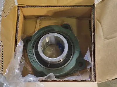 NEW NTN UCFX18