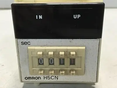 USED OMRON H5CN