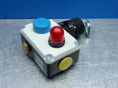 NEW SIEMENS 3SE71401BD