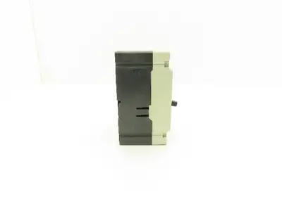Westinghouse HFD3070L HFD 65k Circuit Breaker 70A 3 Pole 600V