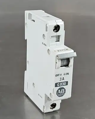 Allen-Bradley 1492-CB1-G030 SerB 1 Pole 3 Amp Circuit Breaker. Loc4B-18
