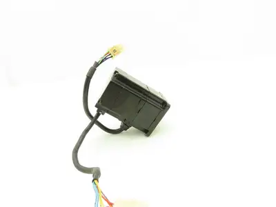 Yaskawa SGMPH-01A1A-YR21 AC Servo Motor 0.1kW 200v 0.89A 3000rpm