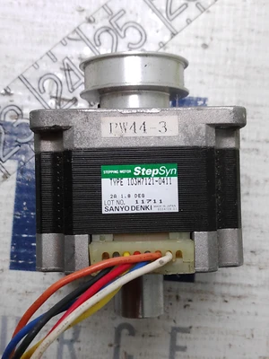 USED SANYO DENKI STEP SYN 103H7121-411