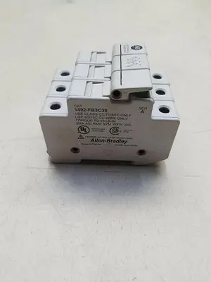 ALLEN BRADLEY 1492-FB3C30 SER A