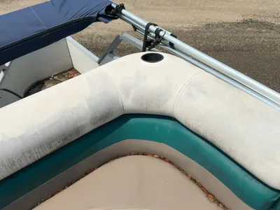 1998 Manitou Unknown 20' Pontoon Boat