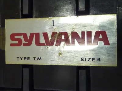 USED SYLVANIA T13U033