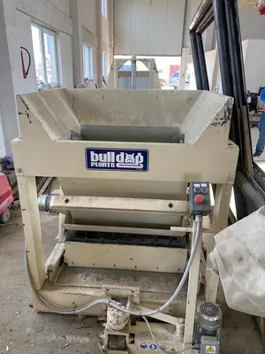 Used 2012 BULLDOG SPARTS INTERNATIONAL 3 AT A TIME Block Making Machines Quebec CA | DIT Equip #1412361