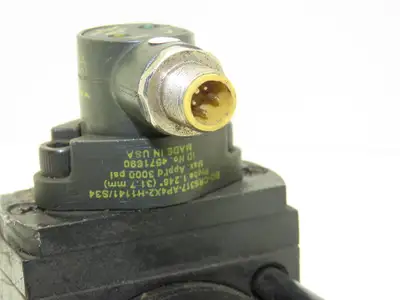 SMC 2.00 BB2ANUS14 Pneumatic Air Cylinder 2"Bore 3.75" Stroke w/Proximity Sensor
