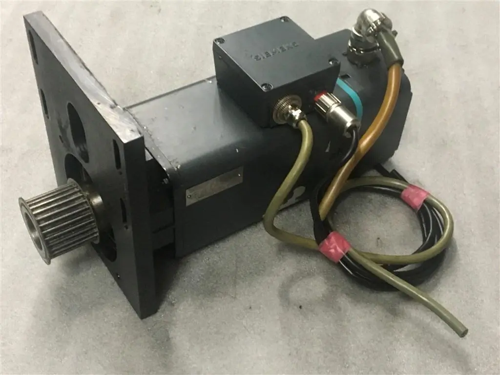 USED SIEMENS MOTOR 1FT5074-0QG71-2-Z