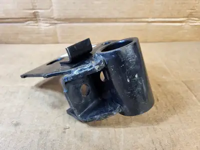 USED TOYOTA 48417-60040