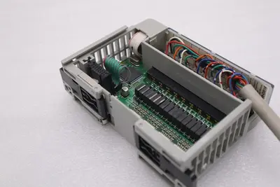 Allen-Bradley 1769-OB16 SER B F/W REV 3.1 Compact I/O Module #K-1565C