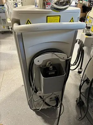 Used 2010 SCITON PROFILE W/ ERBIUM CONTOUR 2940 PROFRACTIONAL XC ,MICRO LASERPEEL, 1064 YAG & BBL W/ ST Lasers / Laser Systems Minnesota US | Midwest Medical #1467853