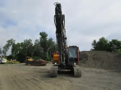 Used 2016 VOLVO EC160EL Crawler Excavators | Abele Tractor #1342871