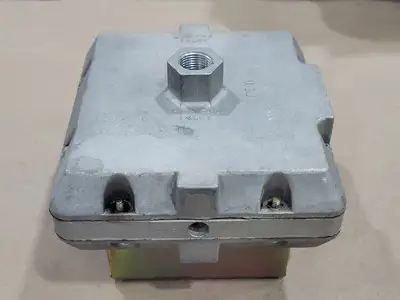 Used ANTUNES CONTROLS HLGP-A Switchgears British Columbia CA | Lenmark #240773