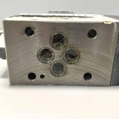 USED VICKERS DG4V32AMP7H750