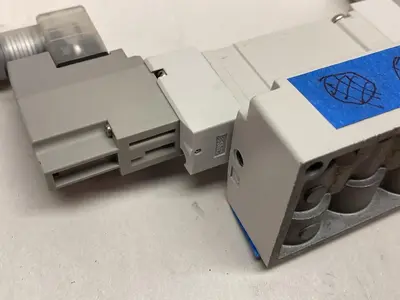 New | in-Stock SMC SY7240-5DZ-03N Solenoid Valves | Surplus Asset Holdings #1204179