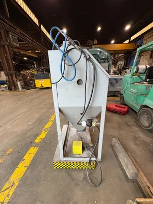 Used ECONOLINE ABRASIVE BLAST CABINET Parts Washers South Carolina US | ESS Industrial Equipment Sales #1336368