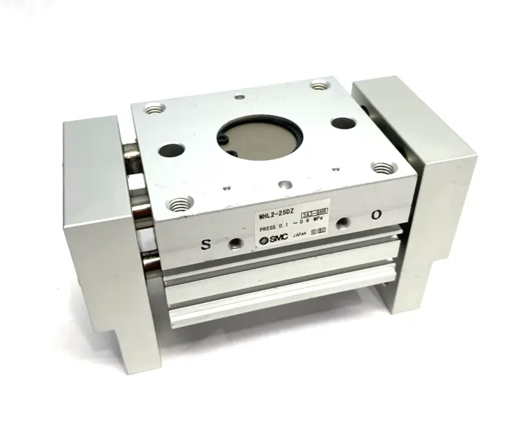 Used SMC WIDE TYPE PARALLEL AIR GRIPPER Parts (Hydraulics and Pneumatics) | Maverick Industrial Sales #1101959