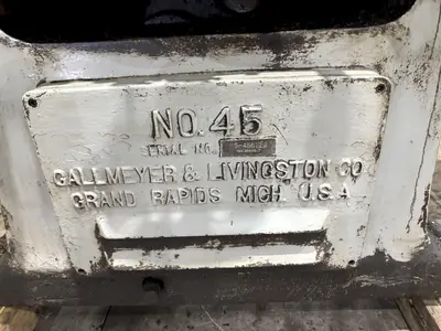 USED GALLMEYER & LIVINGSTON 45CAPACITY ......................... 12" X 24"SPINDLE CENTER TO TABLE .......... 19-1/2"