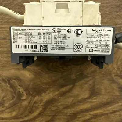 Used SCHNEIDER LC1D186 Miscellaneous Equipment (Electrical & Power) Ohio US | Surplus Asset Holdings #1240270