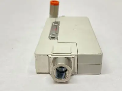 IZN10E-11P17 | SMC  Nozzle Type Ionizer - Used