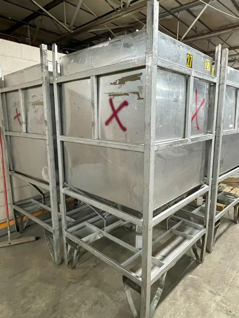 Stainless Steel Enclosed Totes