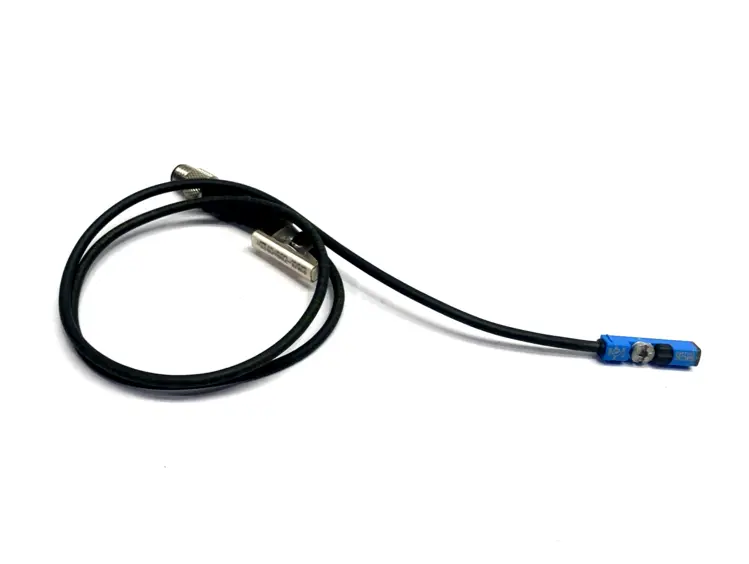 Used SICK CYLINDER SENSOR, 1044459 Proximity Sensors | Maverick Industrial Sales #1106339