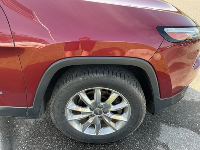 USED 2016 JEEP CHEROKEE